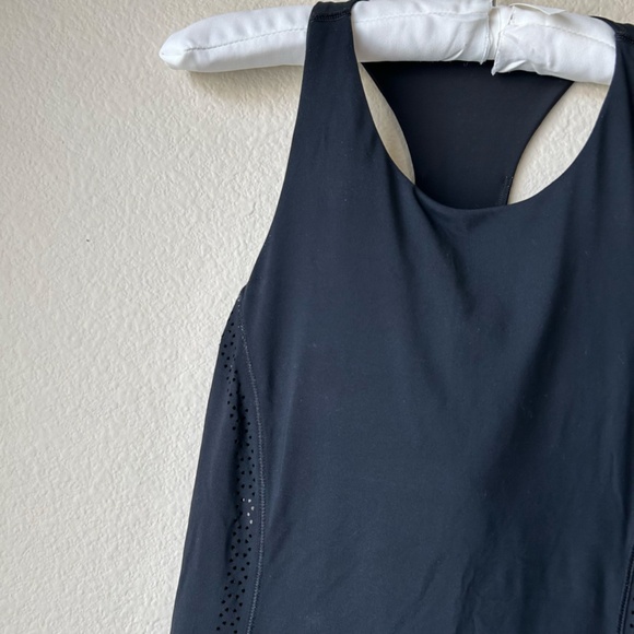 Lululemon 2-in-1 Tank Top with built-in Sports Bra Black Size 6  Racerback - Picture 3 of 11
